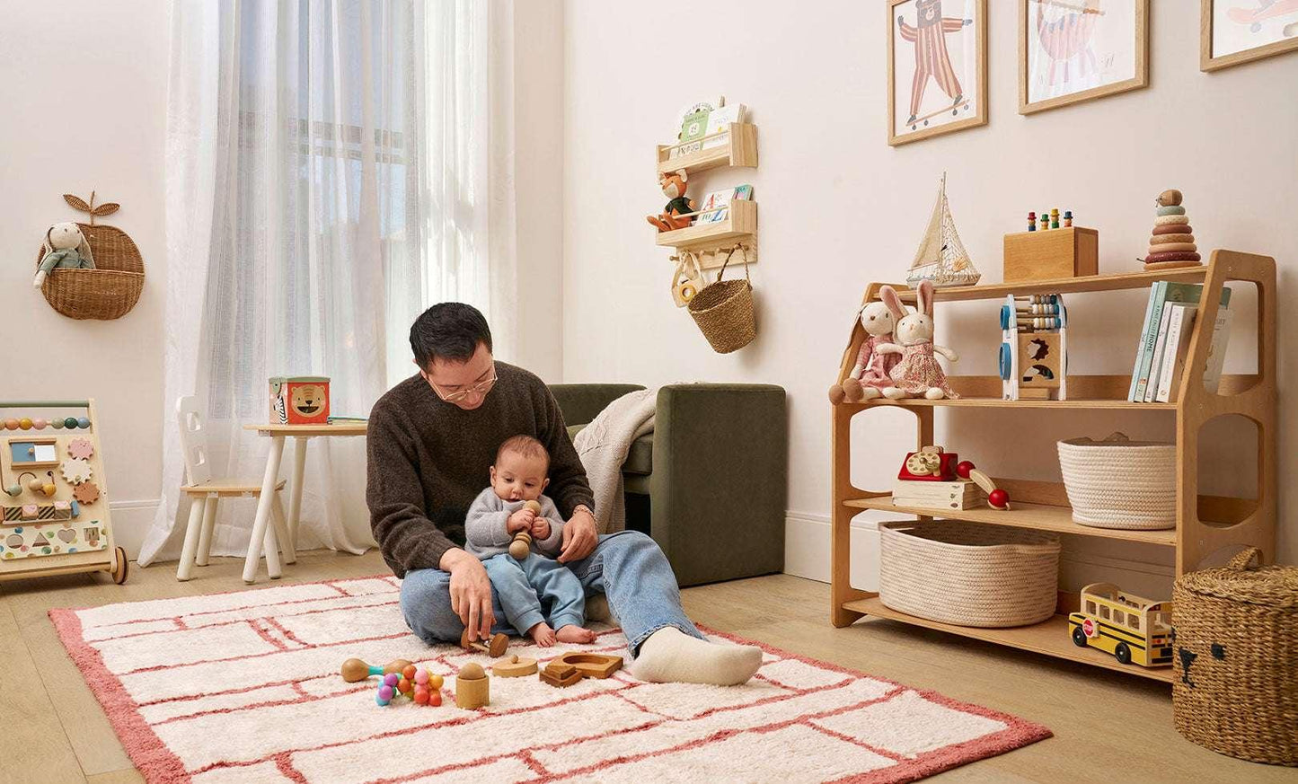 Sage & Wild Windowpane Washable Organic Cotton Rug - GOTS Certified Hand-Drawn Design