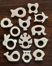 Load image into Gallery viewer, Wendy Anne Sustainable Non Toxic Baby Beech Wood Teether with Organic Cotton Fabric Tie
