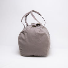 Load image into Gallery viewer, Terra Thread Aarde Eco-Friendly Gym Sports Camp Weekender Duffle Bag
