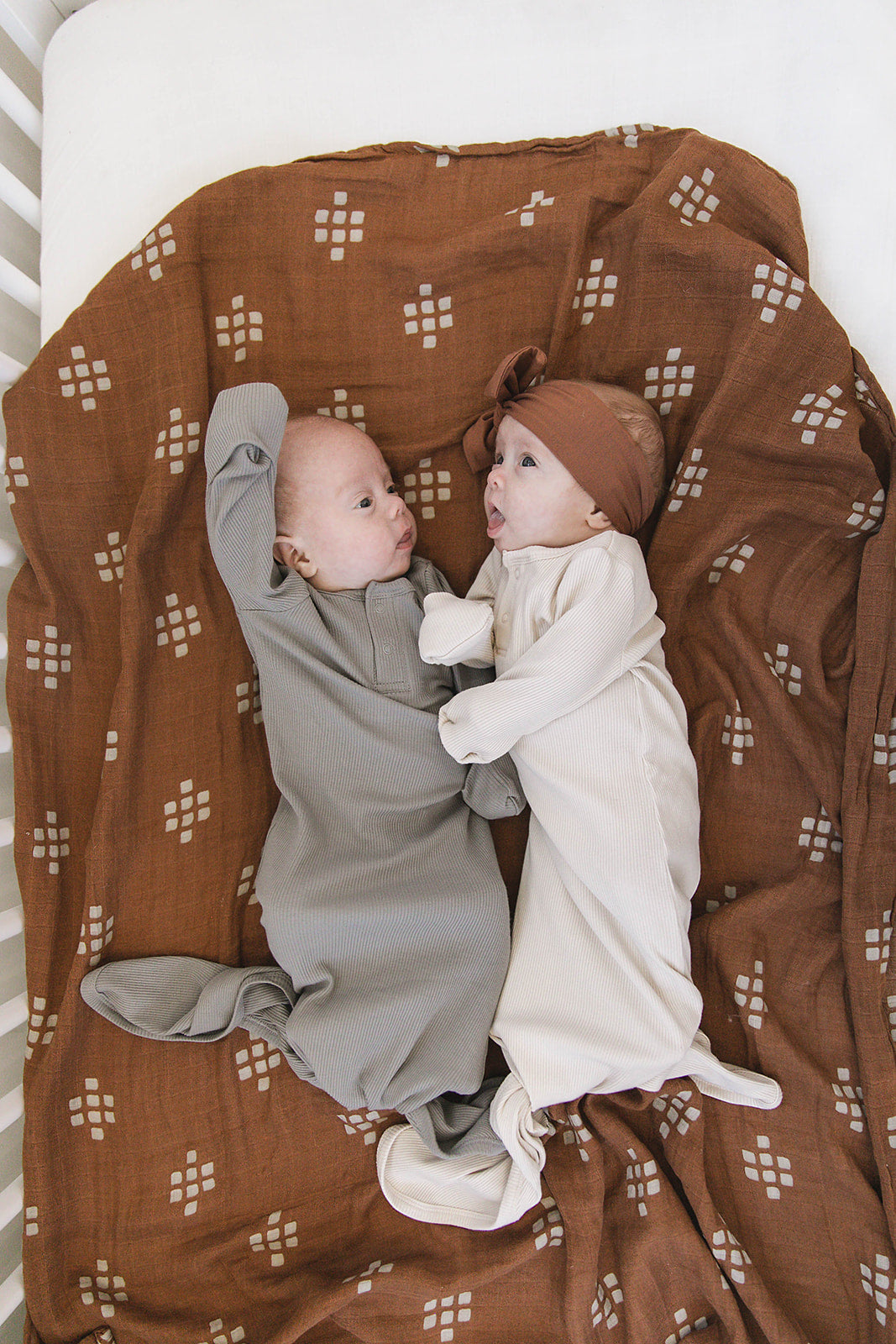 Mebie Baby Organic Cotton Ribbed Knot Gown | Grey